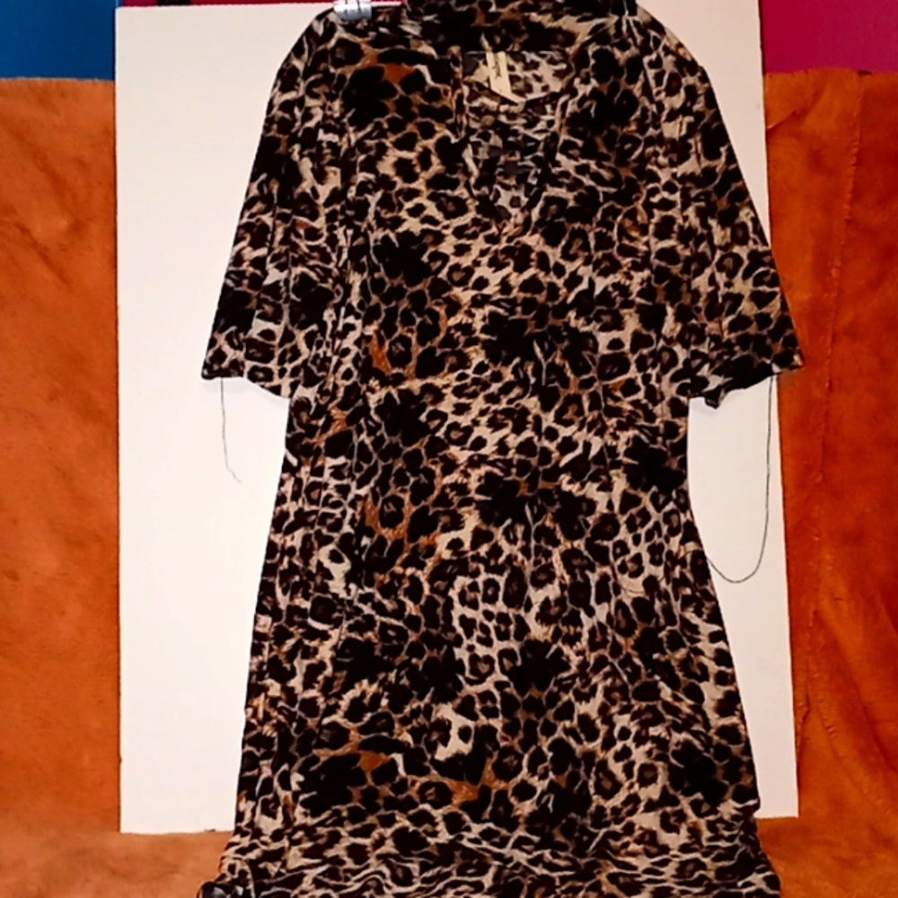 Leporad dress